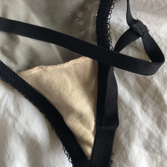 Victorias Secret Lingerie Set - Picture 10 of 10